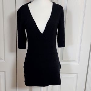 Studio Y Black V-neck shirt